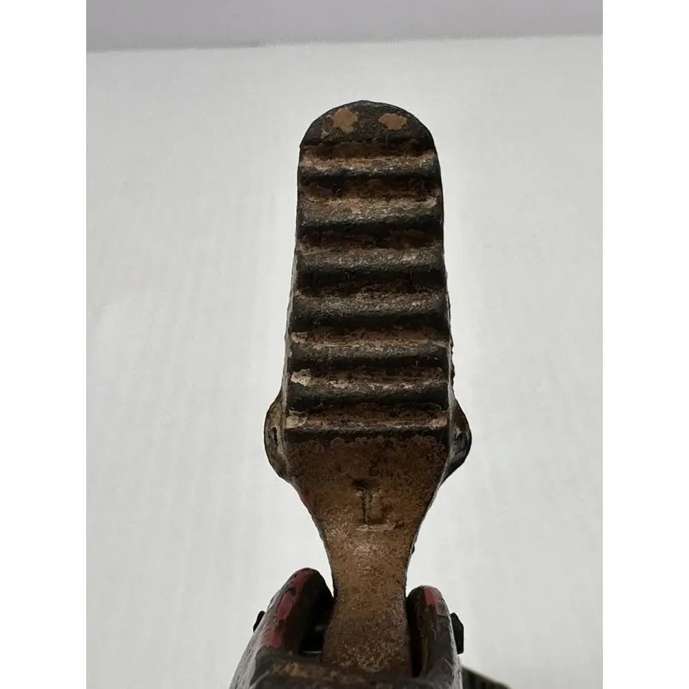 Antique Cold Painted Cast Iron‎ Alligator Crocodile Nut Cracker Patina